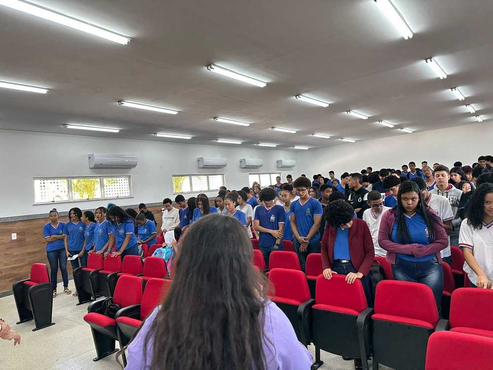A Prefeitura de Camacã por meio da Secretaria de Educação em mais uma ação, lançou o Projeto Educa AzMina, que tem por finalidade contemplar as ações